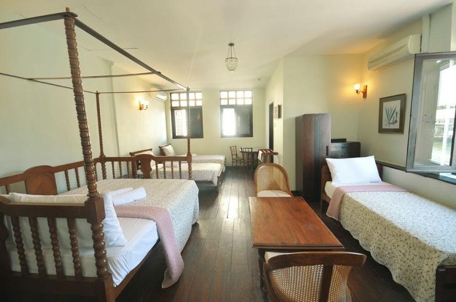Heeren House Hotel Malacca Esterno foto